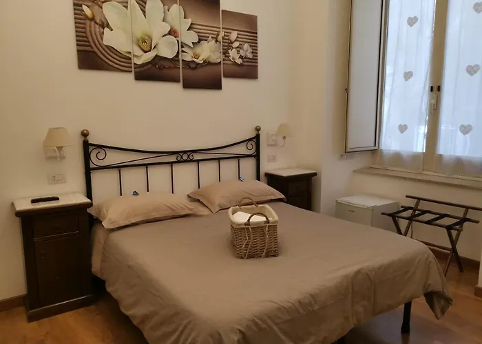 Napoli Pietrasanta Lt