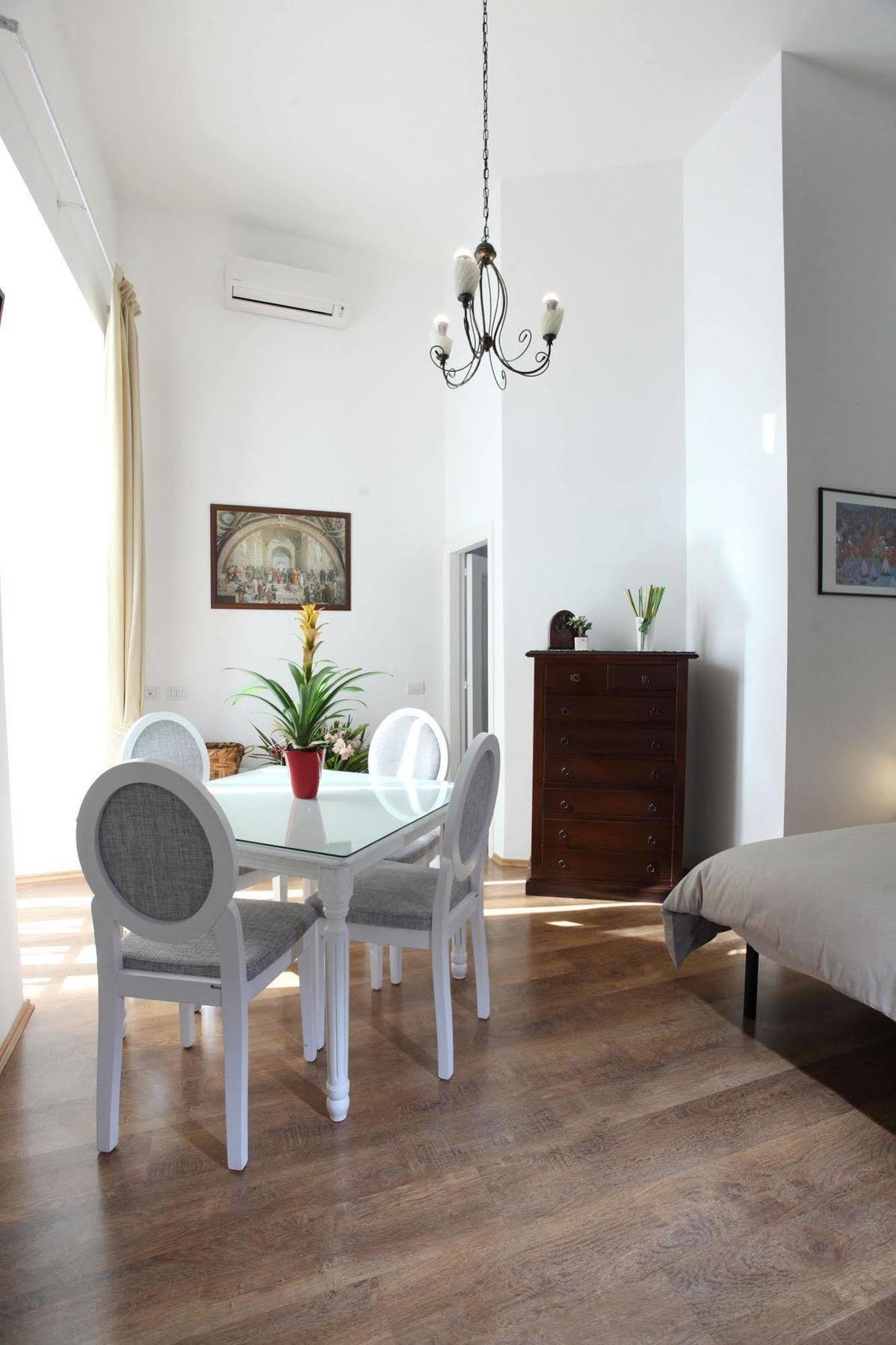 Pietrasanta Bed & Breakfast